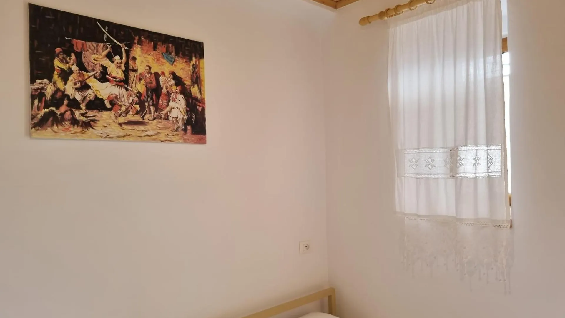 ジロカストラ Tony'S Terrace Bed & Breakfast