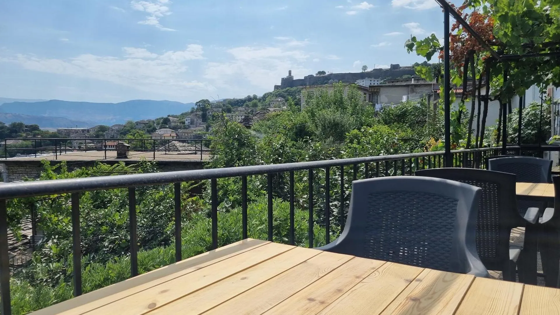 Bed and Breakfast Tony'S Terrace à Gjirokastër